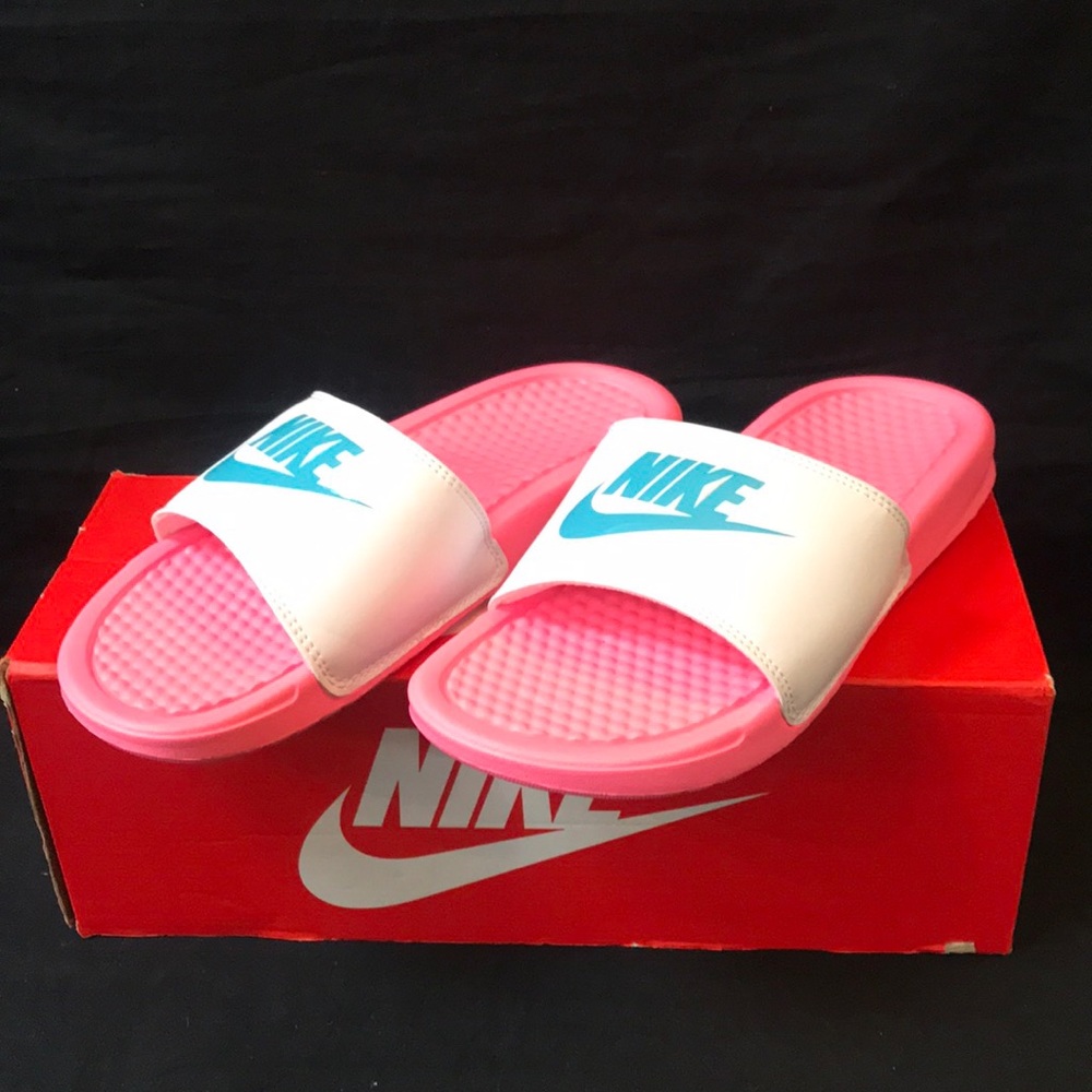 Nike Women’s Benassi Just Do It Slides Sandal - Picture 3 of 8